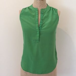 Banana Republic Silk sleeveless blouse